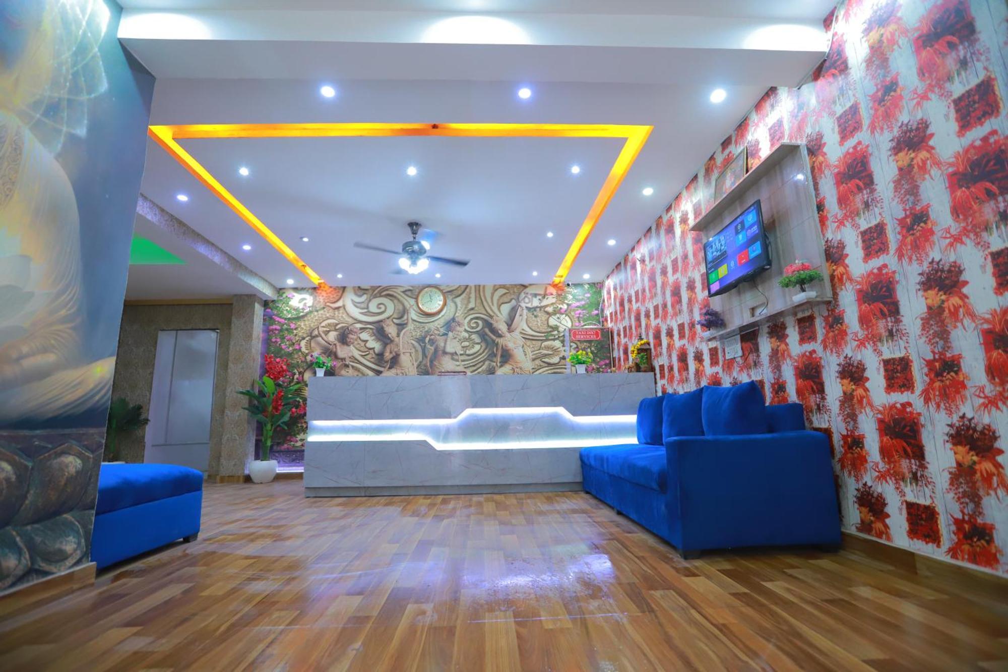 Oaks Inn Plaza Delhi Airport นิวเดลี ภายนอก รูปภาพ